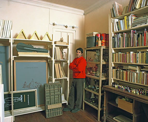 #NivoSlideCaption-557 Chilean Artists