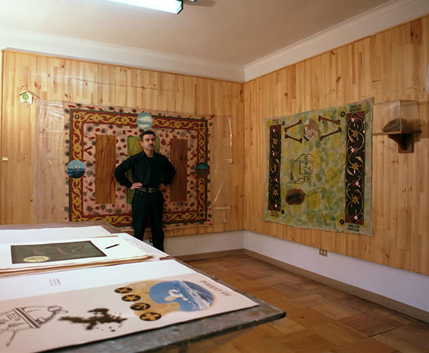#NivoSlideCaption-559 Chilean Artists
