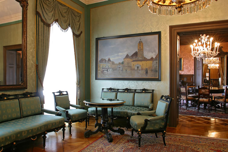 #NivoSlideCaption-369 Dverce Palace - Luka Mjeda